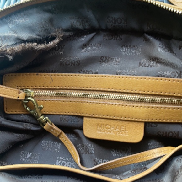 Michael kors leather bag - Picture 16 of 16